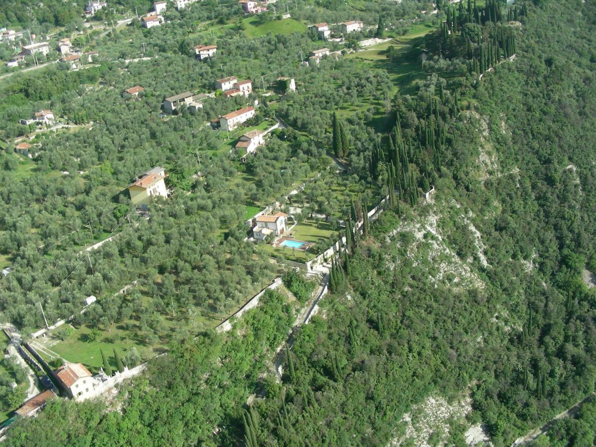 Villa Cipressi - Luxuri Lounge - Malcesine Kültér fotó