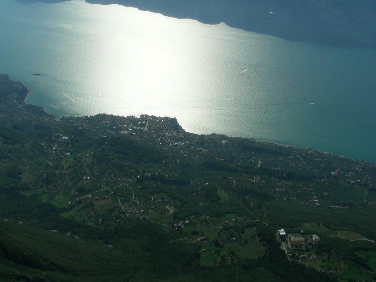 Villa Cipressi - Luxuri Lounge - Malcesine Kültér fotó